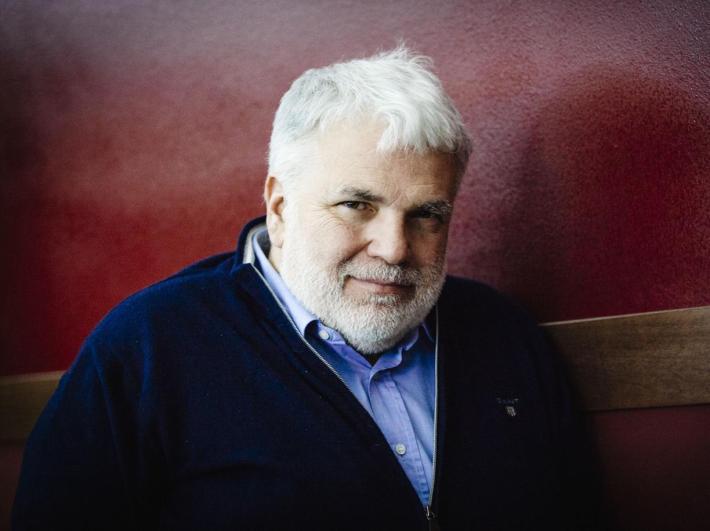 Addio al giornalista Roberto Perrone, da anni firma della Gazzetta. Aveva 65 anni