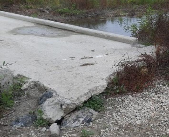 Aiello: &laquo;Stirone, il guado &egrave; chiuso e il ponte si sgretola&raquo;