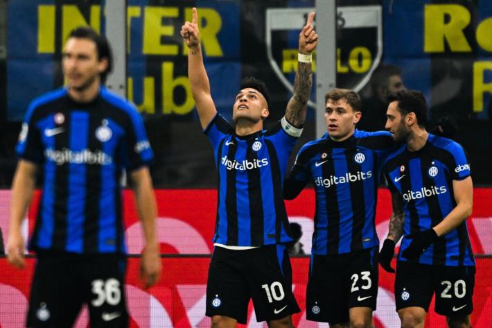 Serie A: Lautaro d&agrave; la vittoria all'Inter. Milan sconfitto e in crisi nera  (1-0)