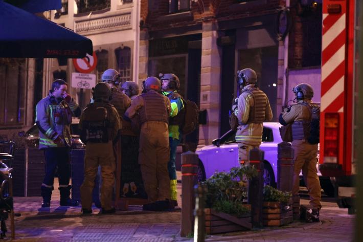 Operazione polizia a Bruxelles, si cercano sospetti armati 