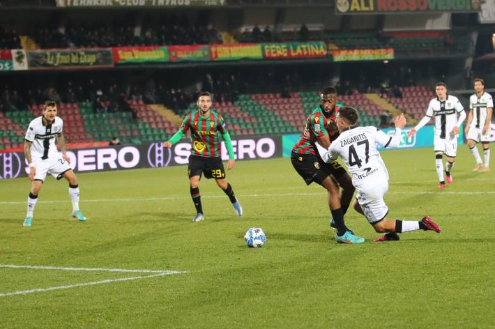 Ternana-Parma 1-1, i crociati portano a casa solo un punto  - Risultati e classifica