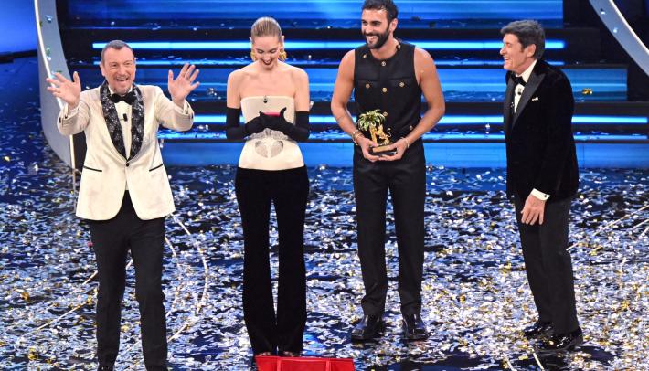 Marco Mengoni ha vinto il Festival di Sanremo. Secondo Lazza