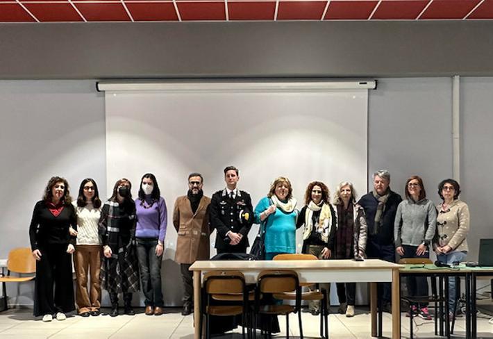 I carabinieri tra i giovanissimi all'istituto comprensivo Parmigianino