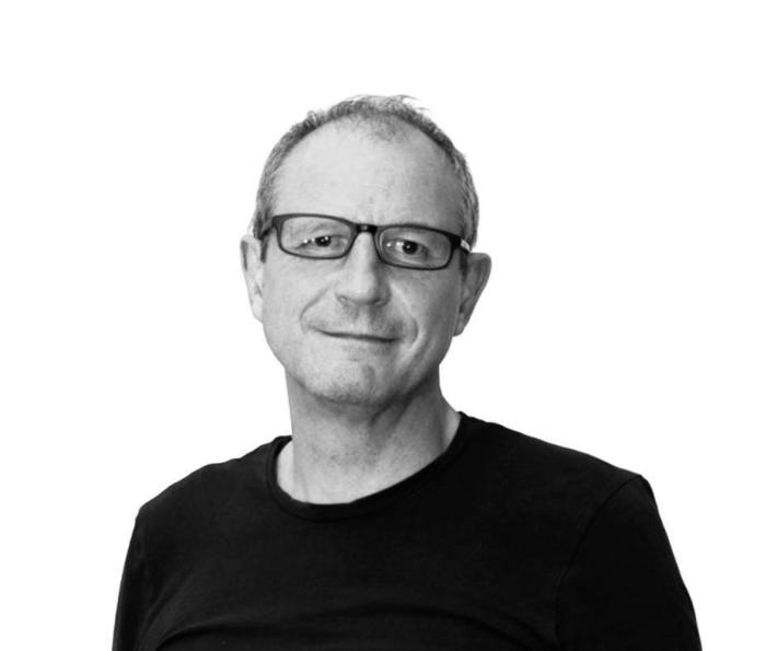 "L&rsquo;amore in versione 4.0":  Luca Raffaelli alla libreria Fiaccadori