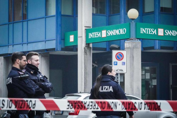 Falso allarme bomba, evacuato il tribunale