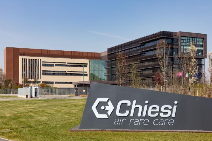 Il gruppo Chiesi continua a crescere: ricavi +13%, utile netto 493 milioni nel 2024 