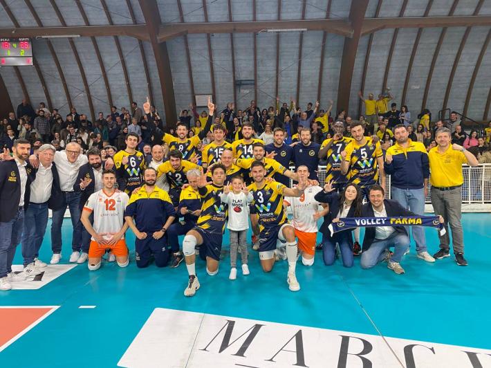 Missione compiuta:  la Wimore vince a Mirandola  e agguanta i play off