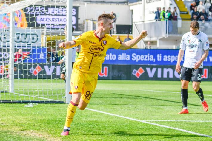 Serie A. finisce con un pareggio (1-1) lo scontro salvezza tra Spezia e Salernitana