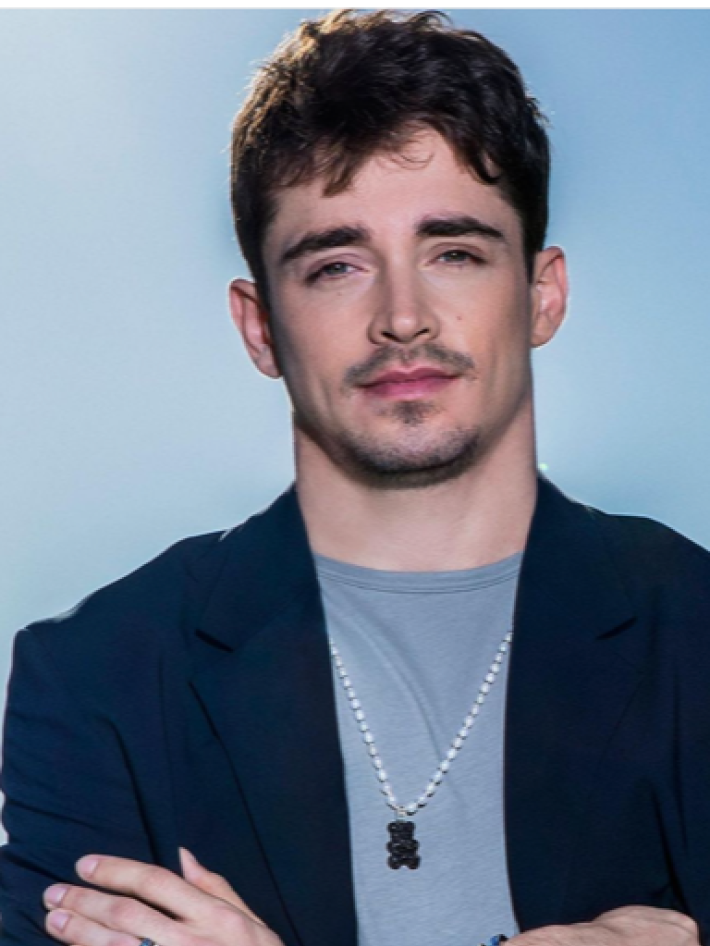 Leclerc ai tifosi: " Rispettate la mia  privacy e non venite a casa mia" 