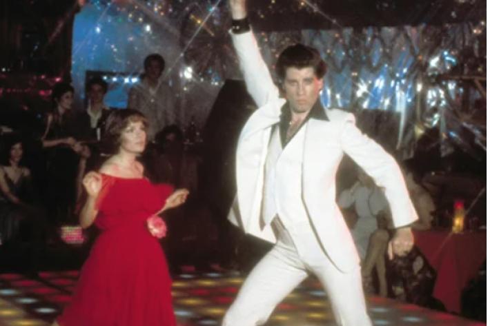 All'asta l'abito bianco di Travolta ne "La febbre del sabato sera"