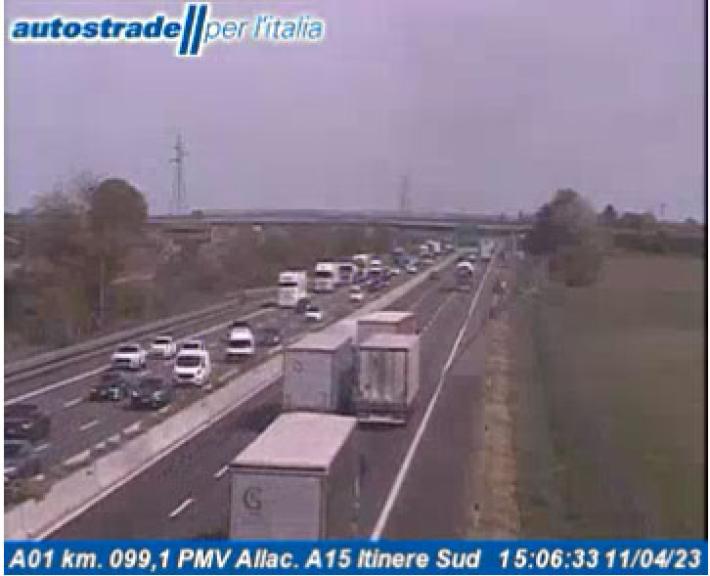 Incidente in A1, tra Parma e Fidenza 5 chilometri di coda. Disagi anche in A15 