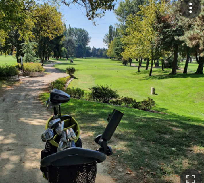 Cede piattaforma, 2 operai morti e uno ferito: stavano potando delle piante al golf club  Le Rovedine