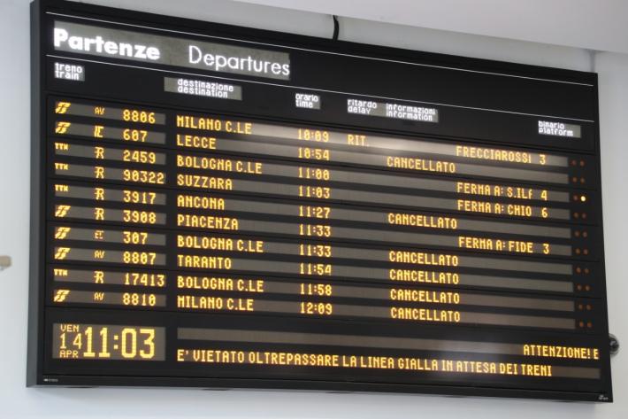 Un venerd&igrave; di sciopero: Trenitalia si ferma dalle 9 alle 17. Ritardi fra regionali e convogli a lunga percorrenza  - I treni garantiti