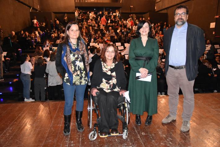 Teniamoci in Con-Tatto: le scuole di Parma mettono in scena il teatro che educa al rispetto delle differenze