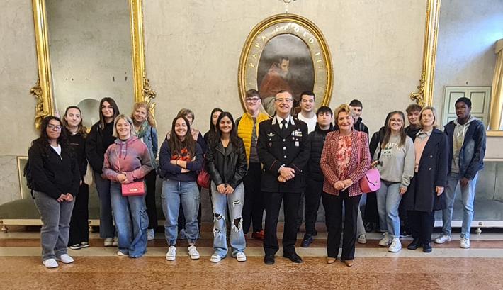 Le classi dell'Itis "Galileo Galilei" di San Secondo al Palazzo Ducale