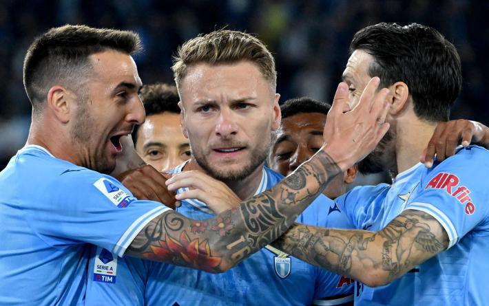 Serie A: La Lazio batte il Sassuolo (2-0). Festa rimandata per il Napoli
