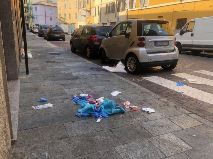 Via Imbriani: la violenta lite sfocia in un ferimento: uomo grave in rianimazione