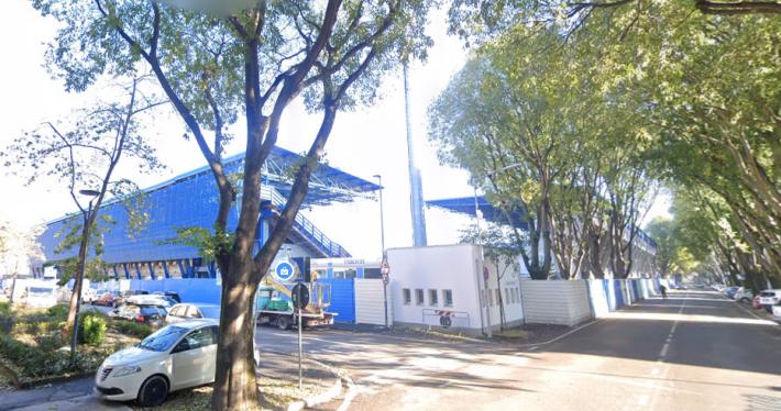 Scontri tra le due tifoserie dopo Spal-Parma, ferito un agente di polizia