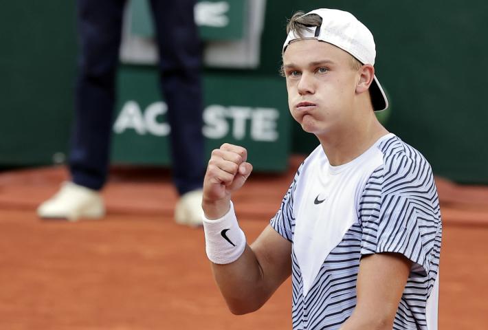 Roland Garros: Ruud e Rune ai quarti. L'eco della guerra nel tabellone femminile