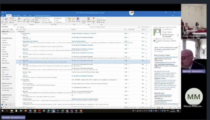 "Sono maleducati, ma almeno c'&egrave; f**a", la gaffe sessista del docente della scuola per magistrati fa il giro del web