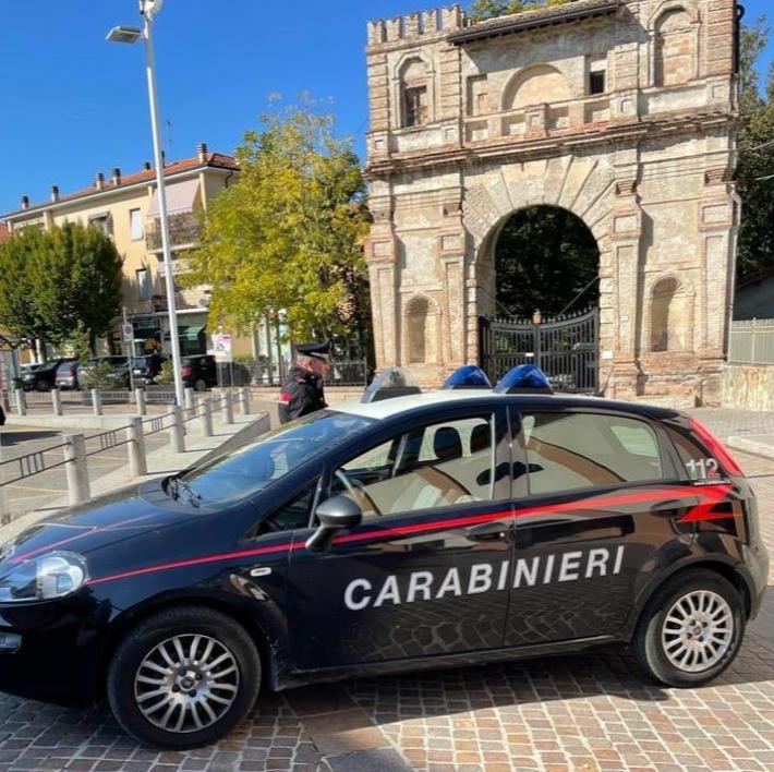 Collecchio: Denunciato minore per una tentata estorsione