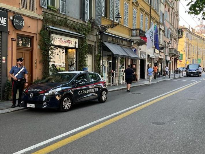 Parma: Denunciati due minori per tentato furto e porto strumenti atti ad offendere