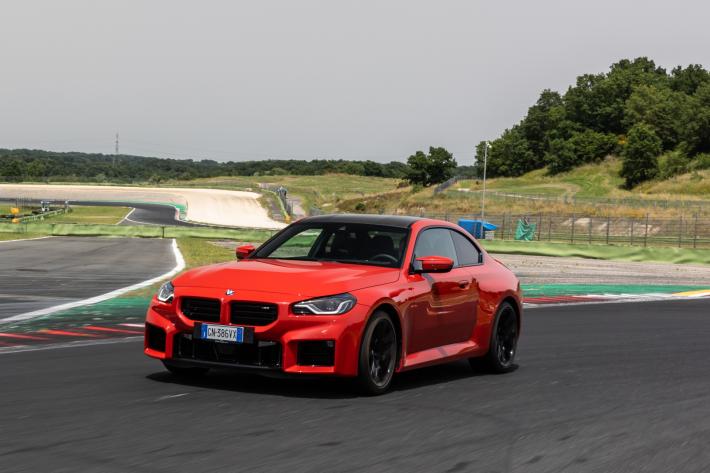 Bmw, emozione M2
