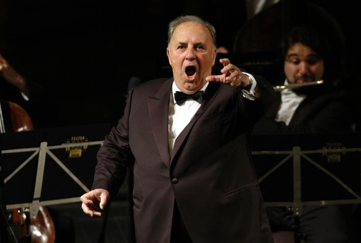 Pertusi rende omaggio a Bergonzi