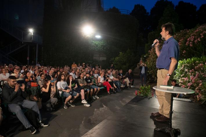 Grande successo (e arena estiva dell'Astra gremita) per l'incontro con Nanni Moretti