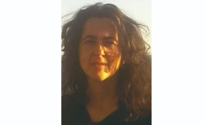 Scomparsa da casa da gioved&igrave; in zona via Emilia Est: chi ha visto la 53enne Alessandra Ollari?