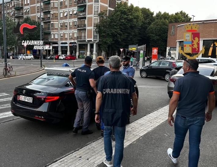 18enne ucciso in stazione, identificato l'assassino in fuga