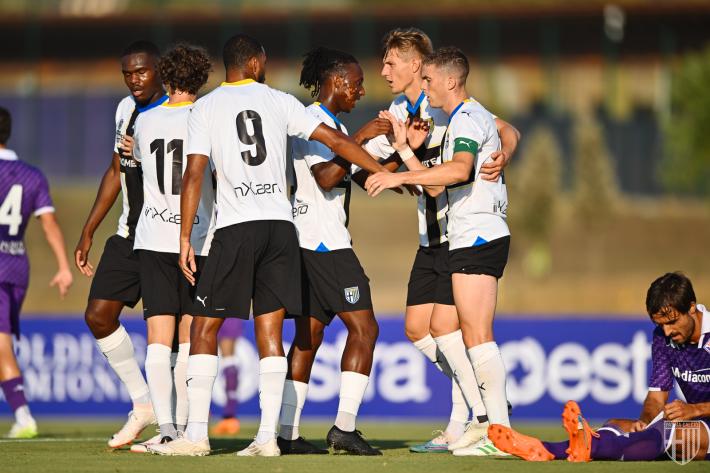 Finisce 1-1 la prima amichevole stagionale del Parma con la Fiorentina. Per i crociati ha segnato Estevez