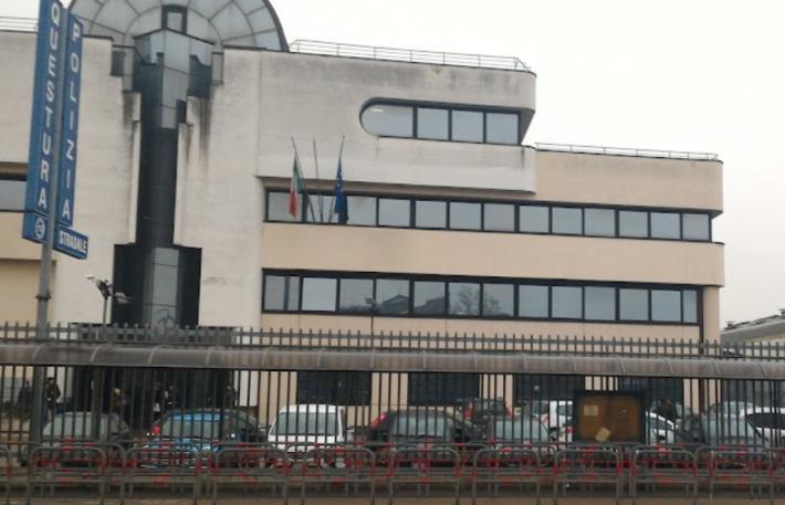 Verona, spara al fratello e poi si uccide: morti a 24 e 28 anni. A ritrovarli &egrave; stato il padre