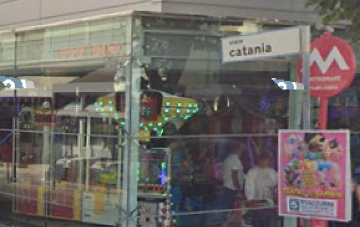 Turista cade dal balcone di un hotel a Rimini, &egrave; grave. In Gallura un uomo in vacanza muore mentre corre 