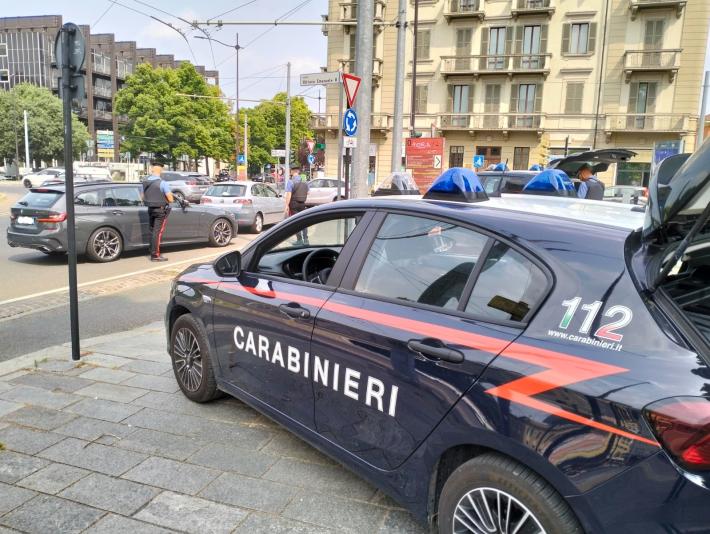 Parma: denunciati due minori per tentata rapina