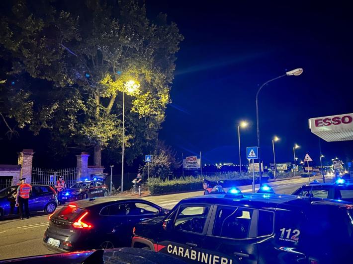 Parma: Controllo al territorio, tre denunciati, sequestrati 40 grammi di droga