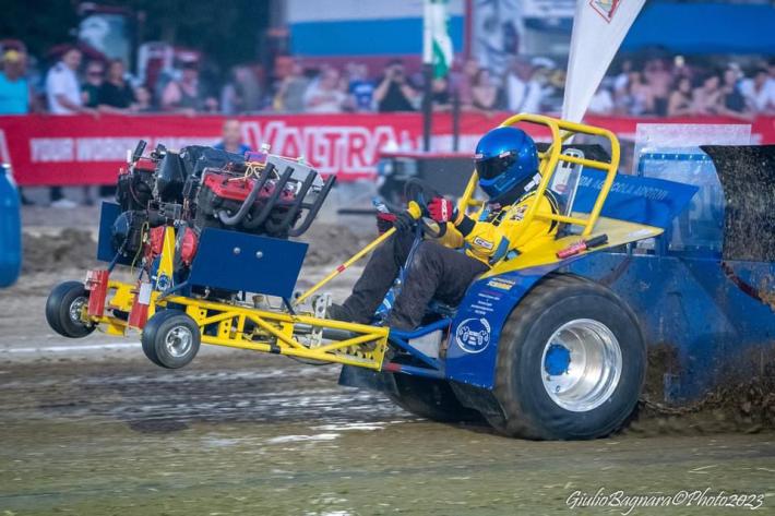 Adorni, raffica di vittorie, ora domina il campionato