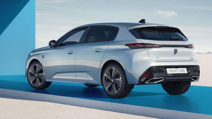 Peugeot e-308: ecco le versioni Allure e Gt