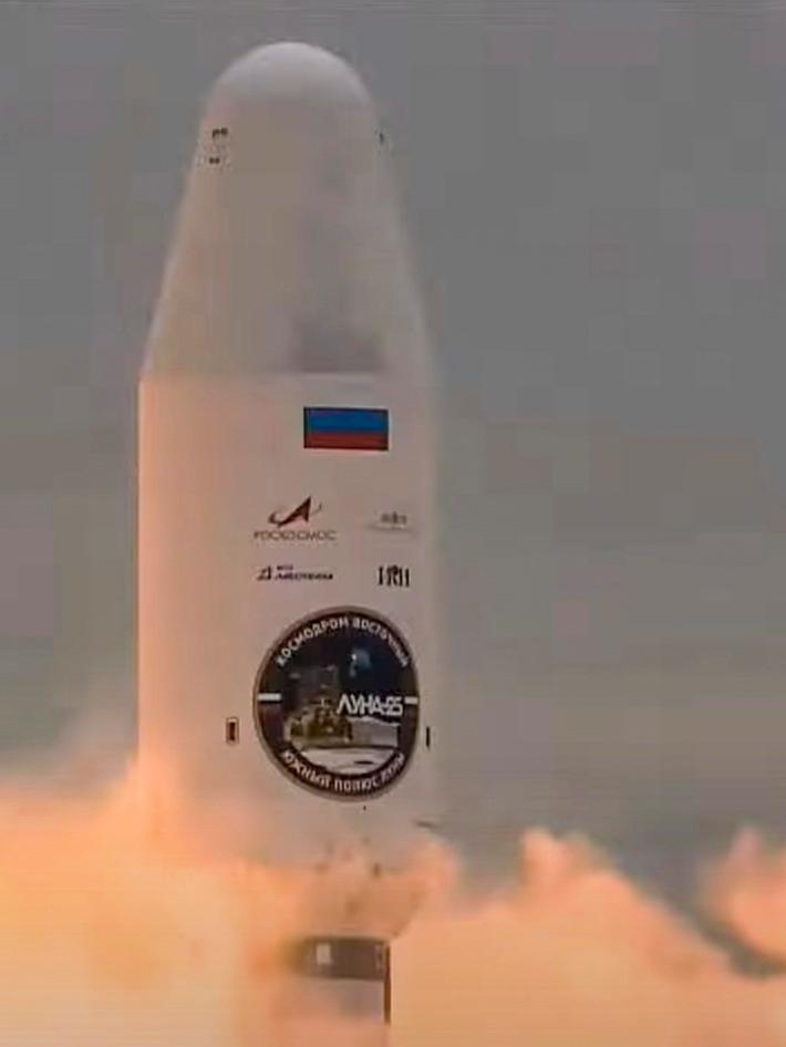 Fallisce la missione spaziale russa. La sonda si &egrave; schiantata sulla Luna 