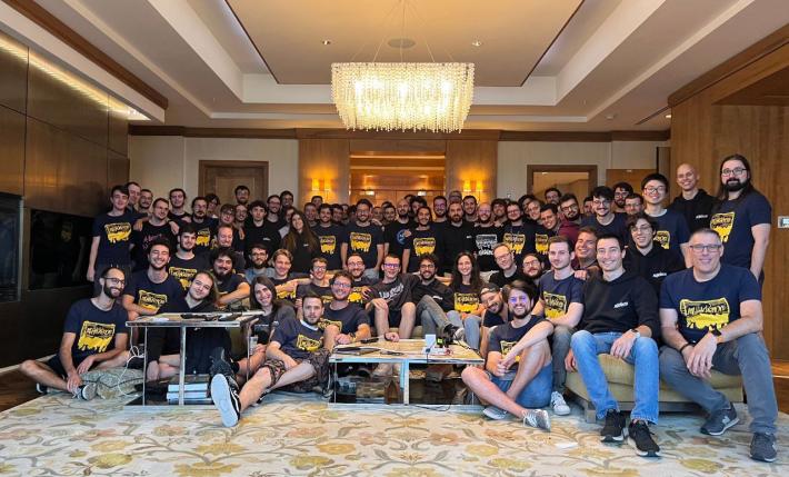 Sicurezza informatica etica: tre studenti dell&rsquo;Universit&agrave; di Parma nel team vincitore in USA dell&rsquo;Hack-a-Sat