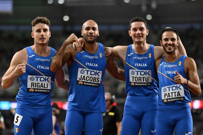 Mondiali la 4X100 italiana con Jacobs vince la sua batteria e va in finale