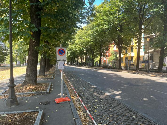 Derby, conto alla rovescia per il fischio d'inizio: intanto la citt&agrave; si &egrave; svuotata delle auto