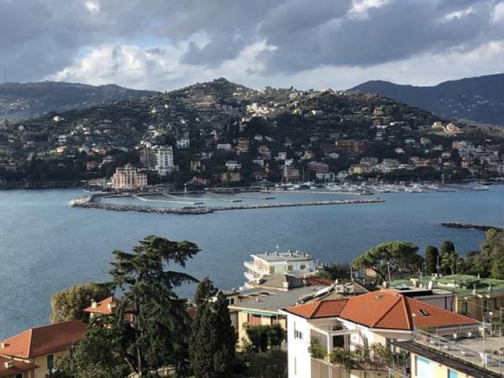 Due giovani dispersi in mare a Pieve Ligure