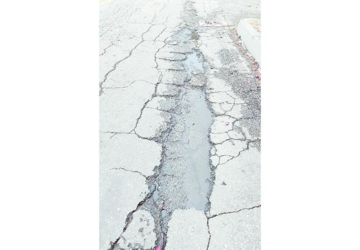 &laquo;Troppe buche nelle strade&raquo;. Protesta  a  San Martino Sinzano