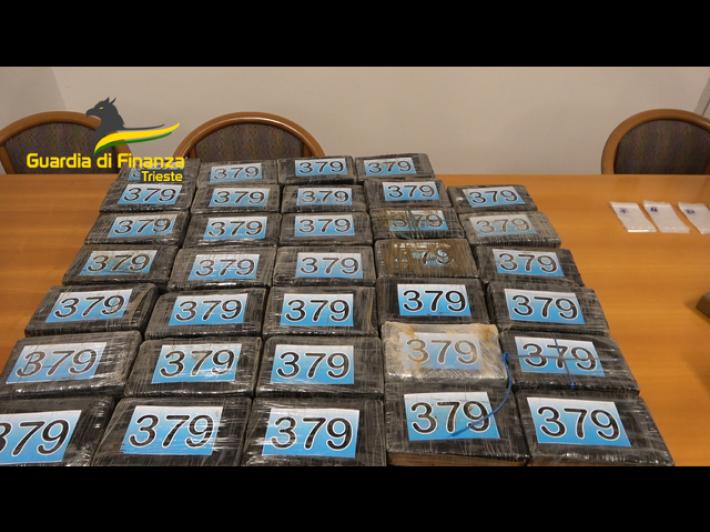  Sequestrati 700 chili cocaina, 21 arresti