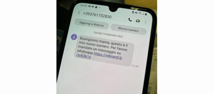 &laquo;Mamma, il mio telefono  si &egrave; rotto, chiama qui...&raquo; E scatta il tranello 