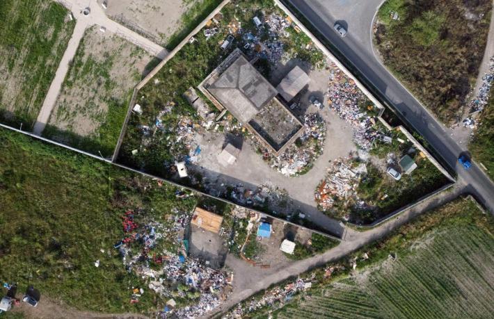 Spari contro campo nomadi a Caivano