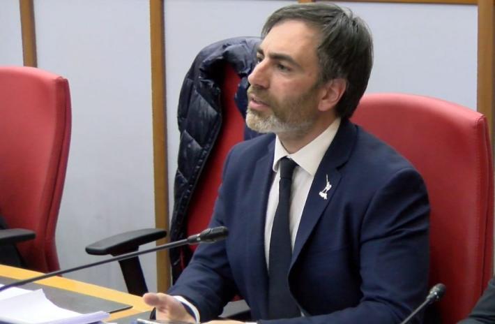 Occhi (Lega): "Costanti ritardi e treni fatiscenti sulla Parma-Suzzara. La Regione intervenga"