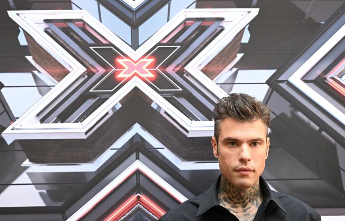 Fedez  &egrave; stato dimesso dal Fatebenefratelli: "Vorrei ringraziare i donatori di sangue. Senza la loro generosit&agrave; sarei morto"