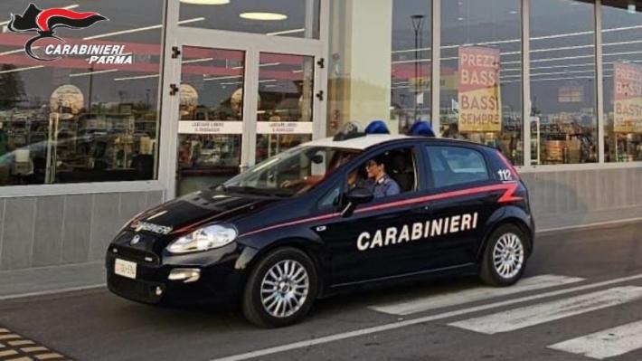 Noceto: cerca di rubare vino pregiato da un supermercato: denununciato dai carabinieri